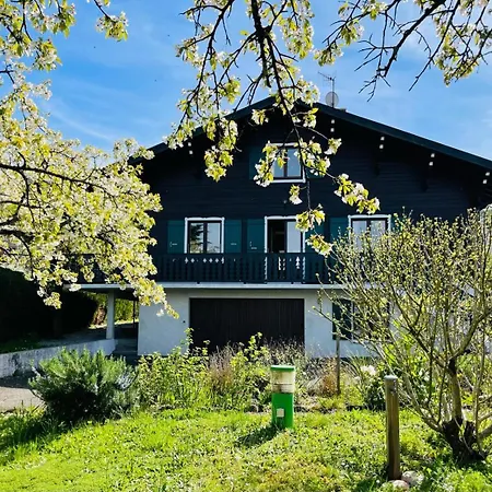 Chalet Entre Et Montagnes
